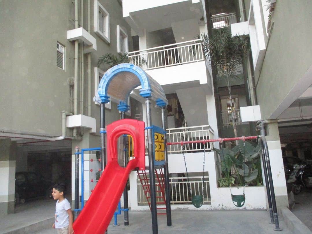 Project: KidsPlayArea