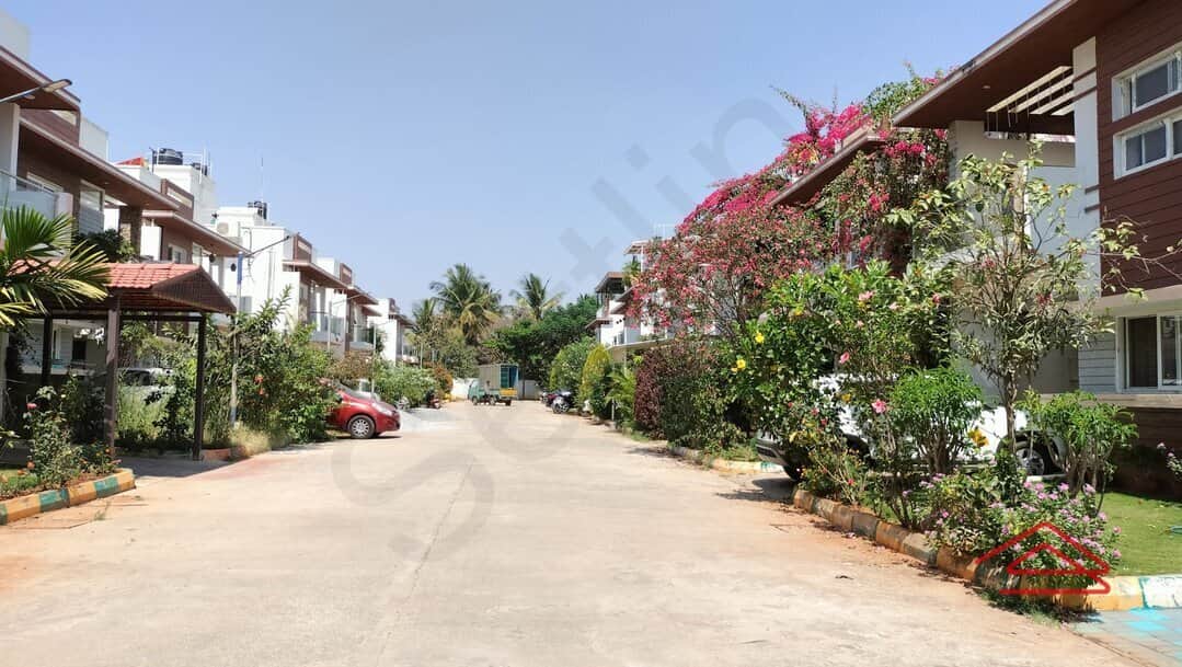 Project: ApproachRoad