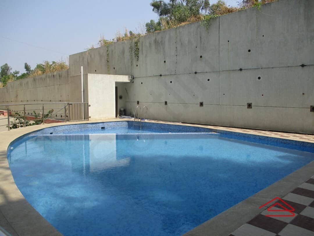 Project: SwimmingPool