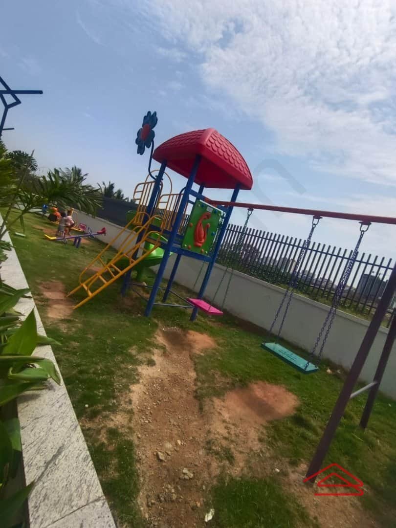 Project: KidsPlayArea