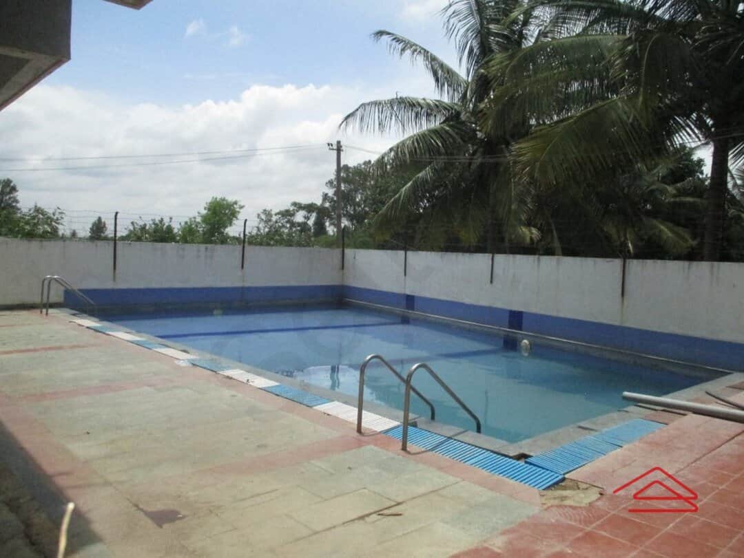 Project: SwimmingPool