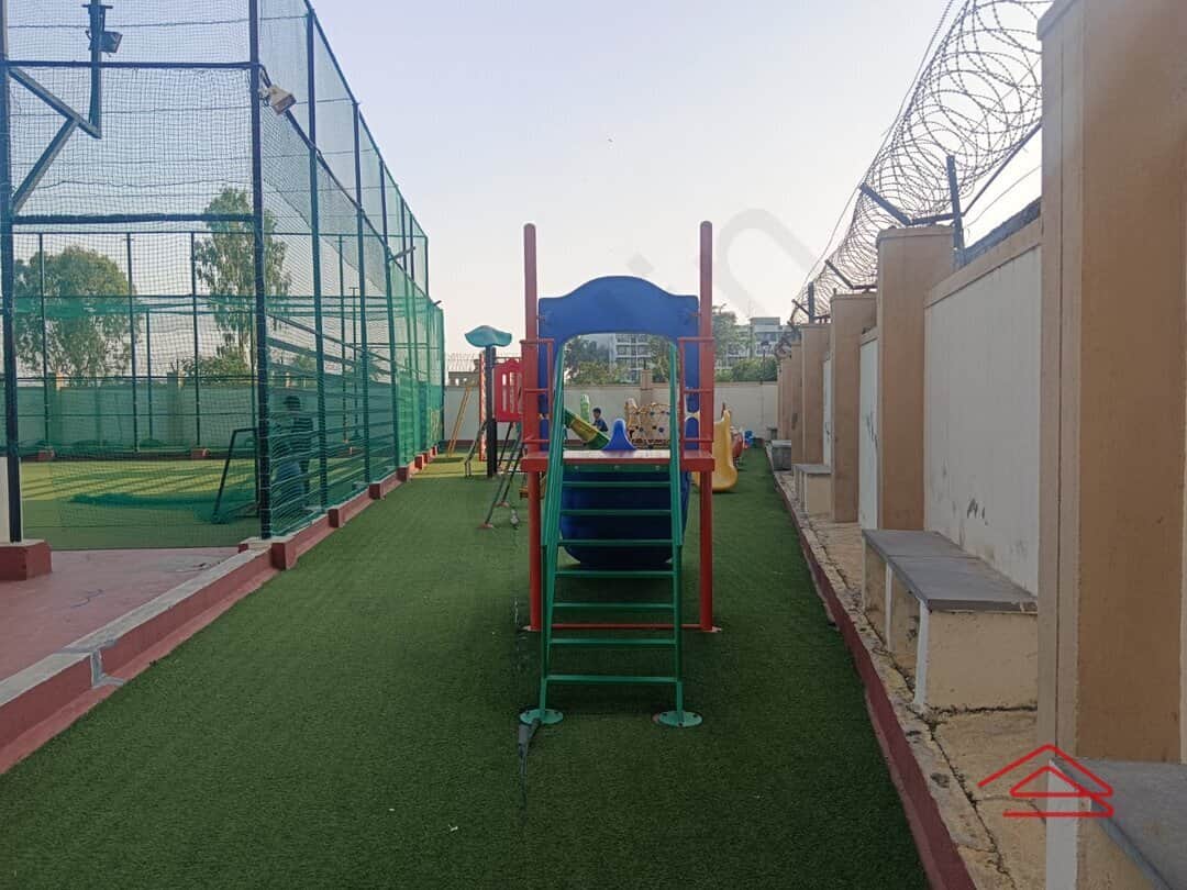 Project: KidsPlayArea