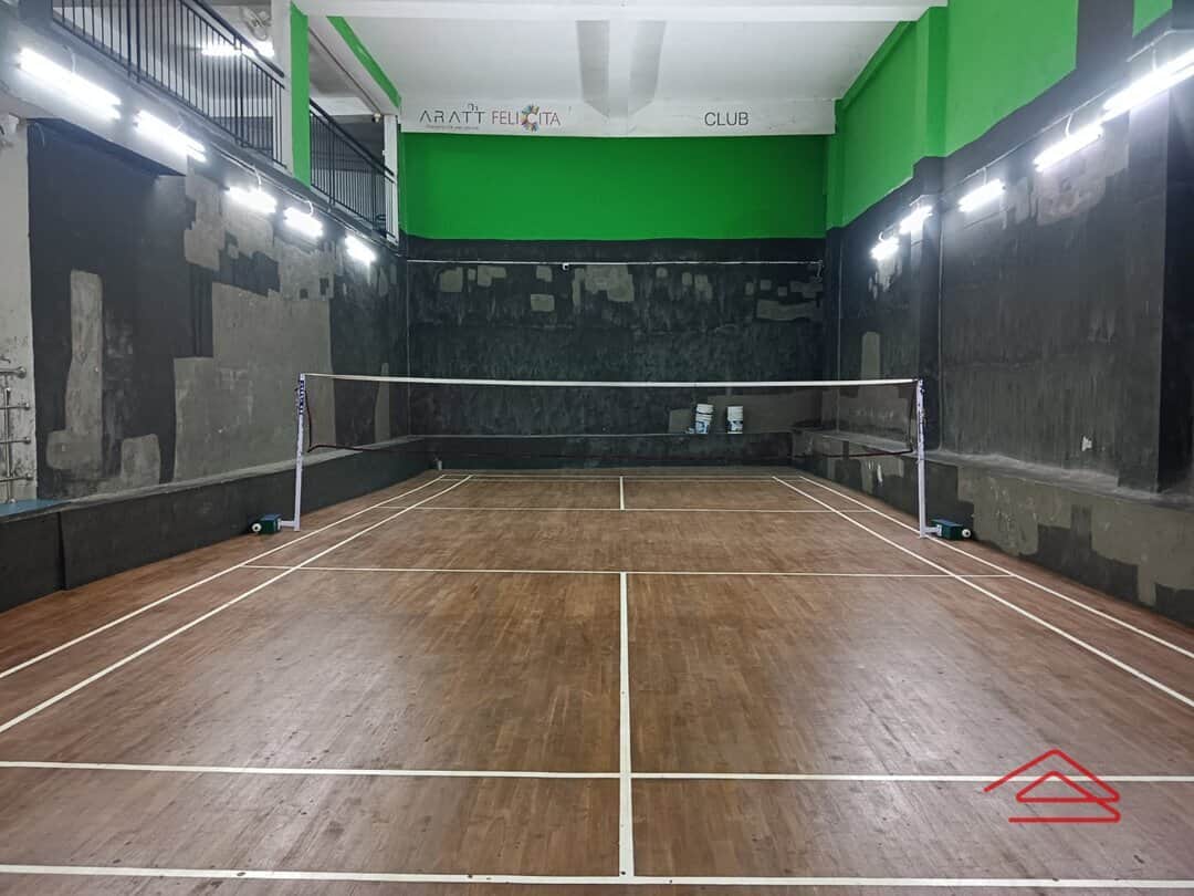 Project: BadmintonCourt