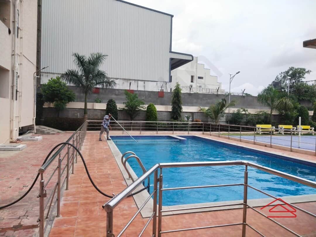 Project: SwimmingPool