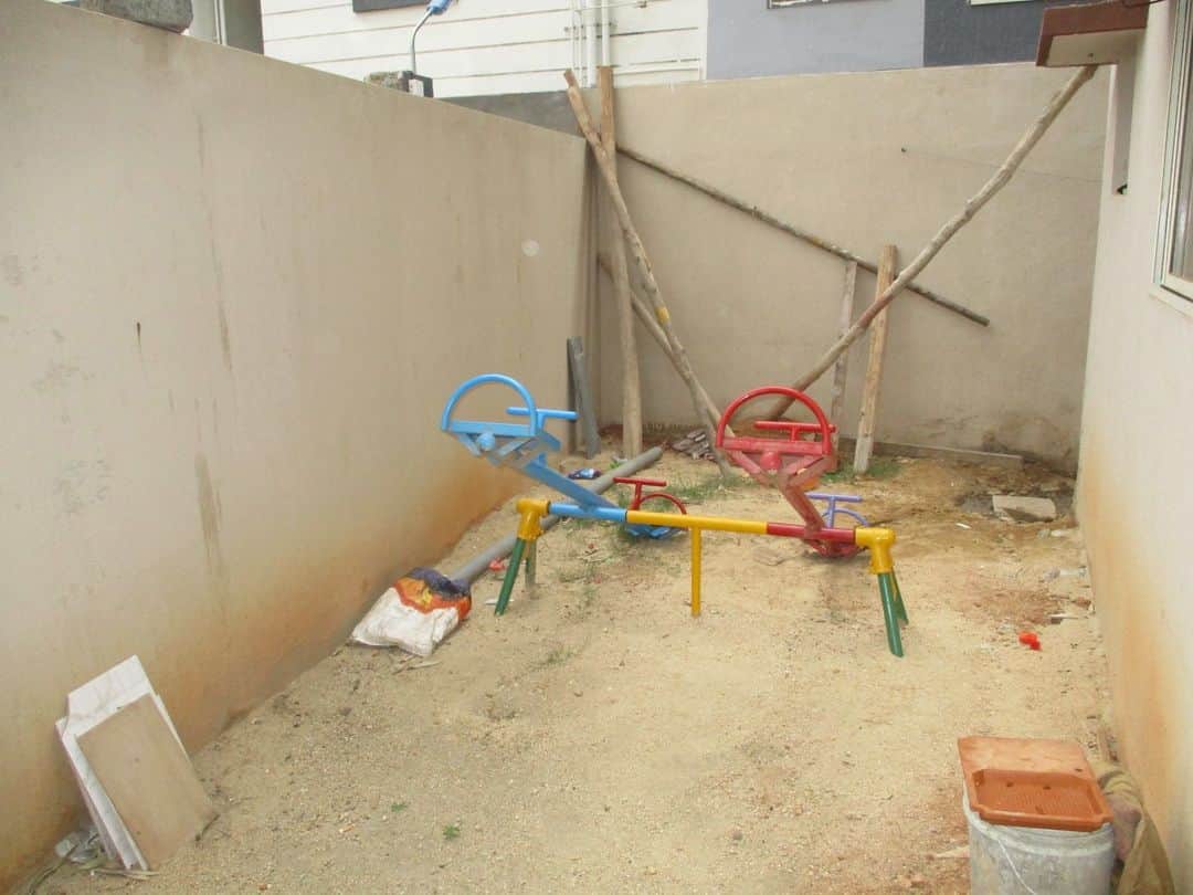 Project: KidsPlayArea