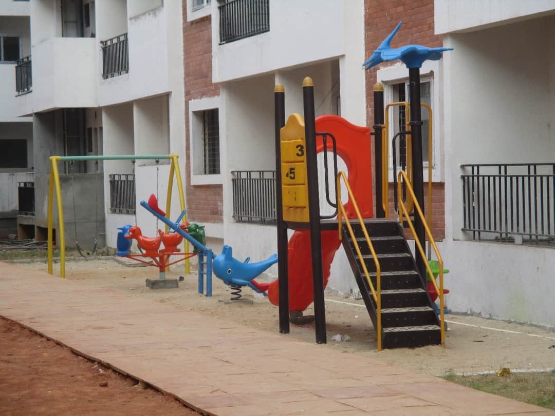 Project: KidsPlayArea