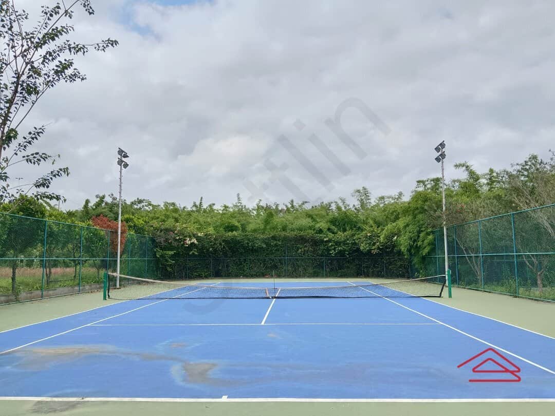 Project: BadmintonCourt