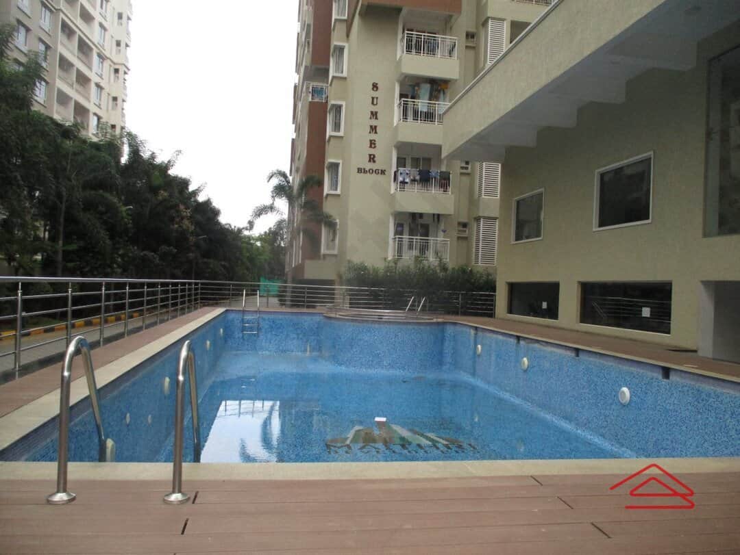 Project: SwimmingPool