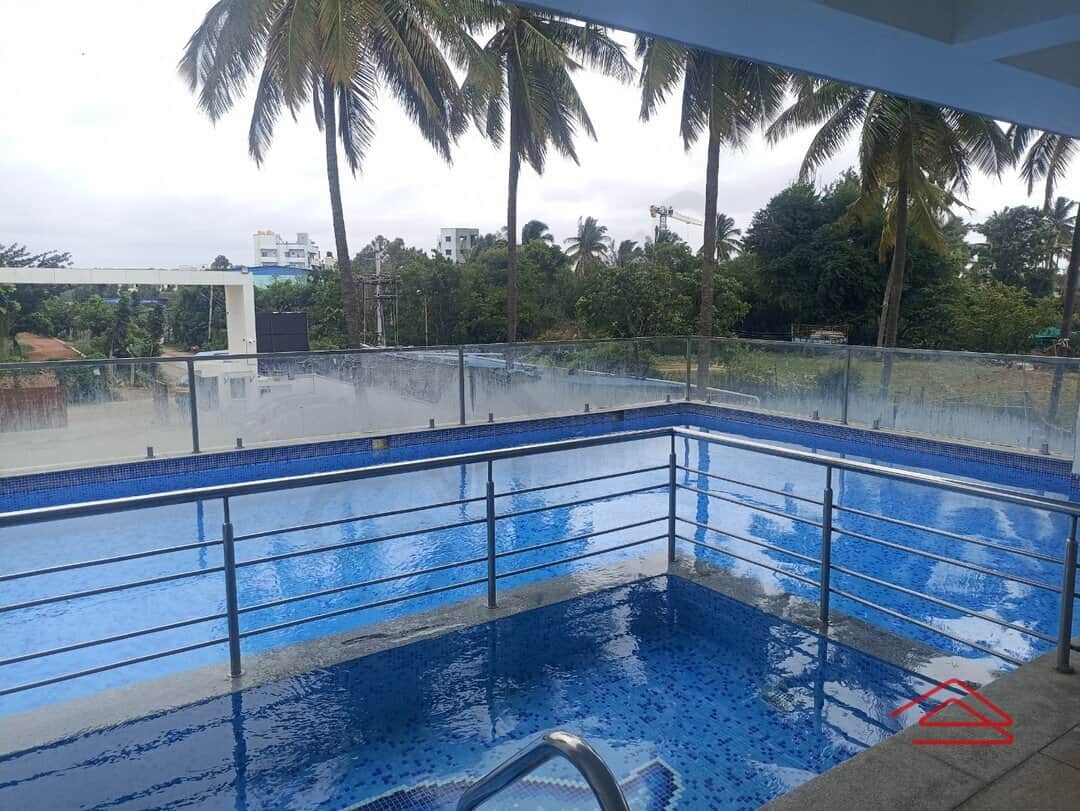 Project: SwimmingPool