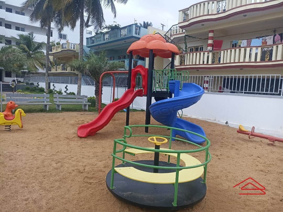 Project: KidsPlayArea
