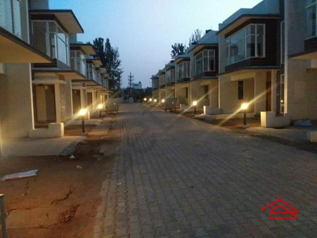 Project: ApproachRoad