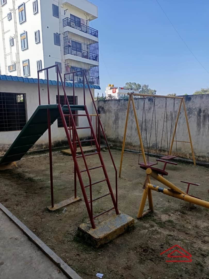 Project: KidsPlayArea