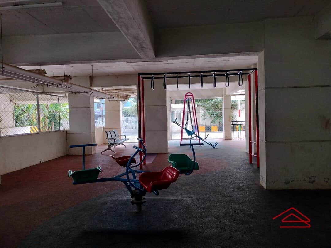 Project: KidsPlayArea