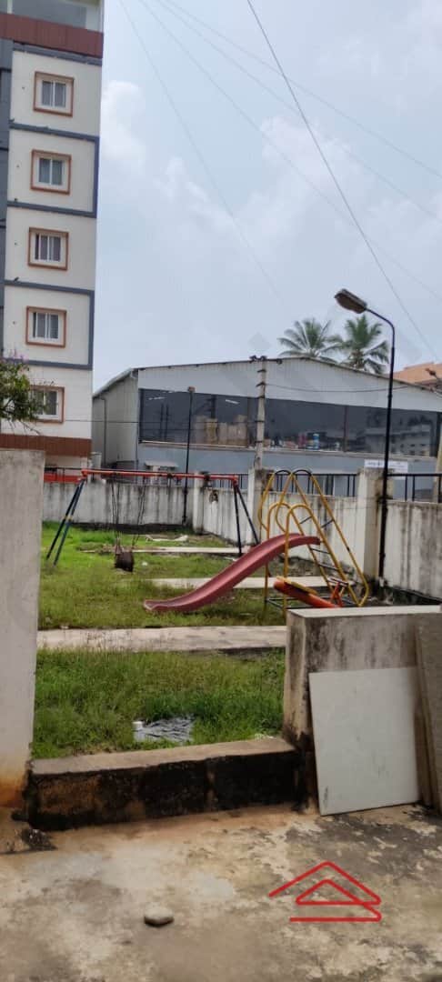 Project: KidsPlayArea