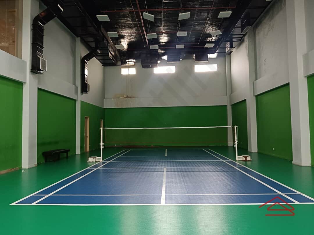 Project: BadmintonCourt