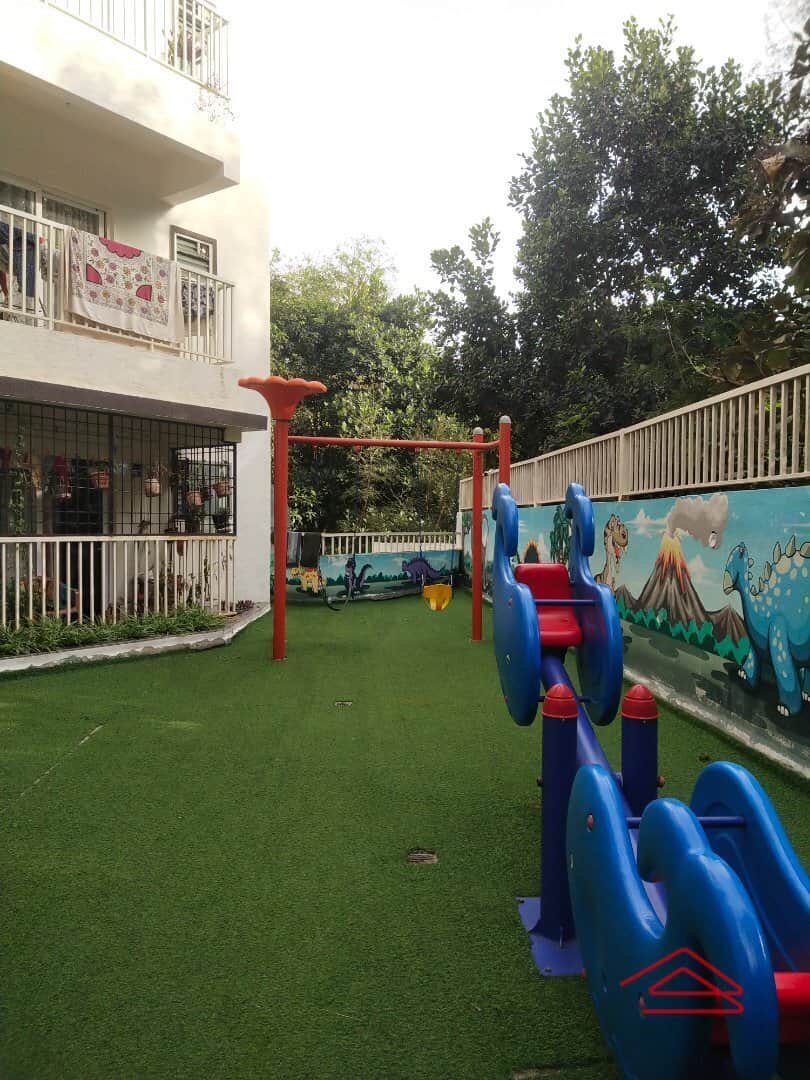 Project: KidsPlayArea