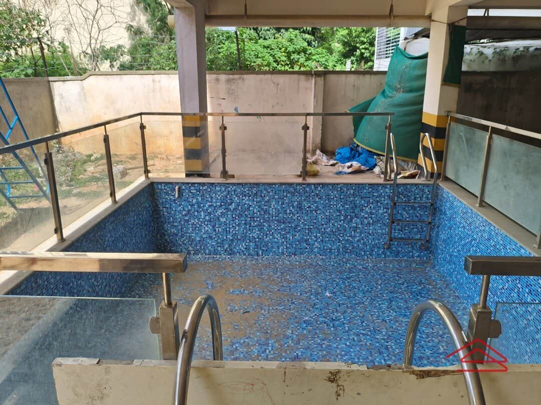 Project: SwimmingPool