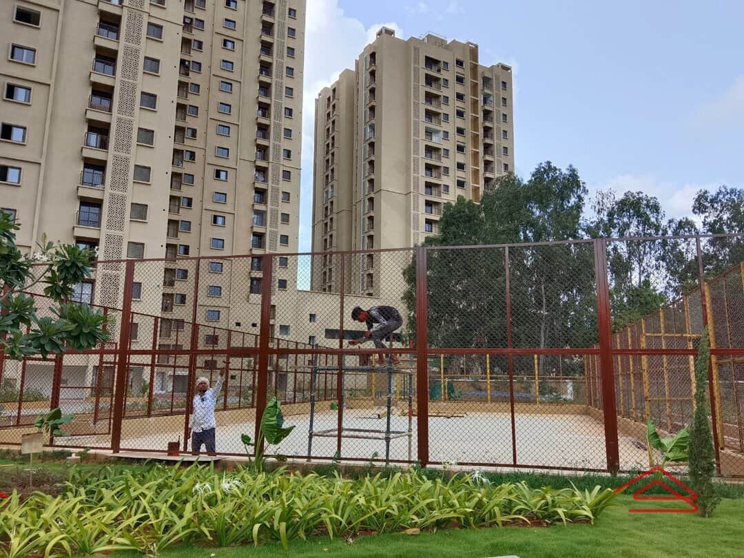 Project: BadmintonCourt