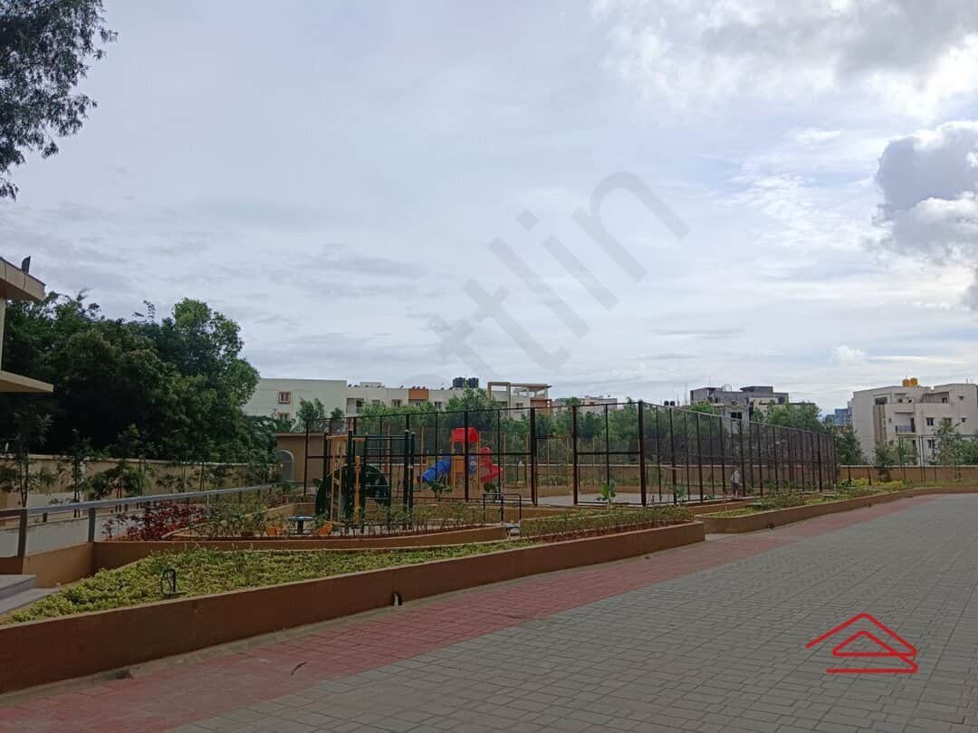 Project: BadmintonCourt