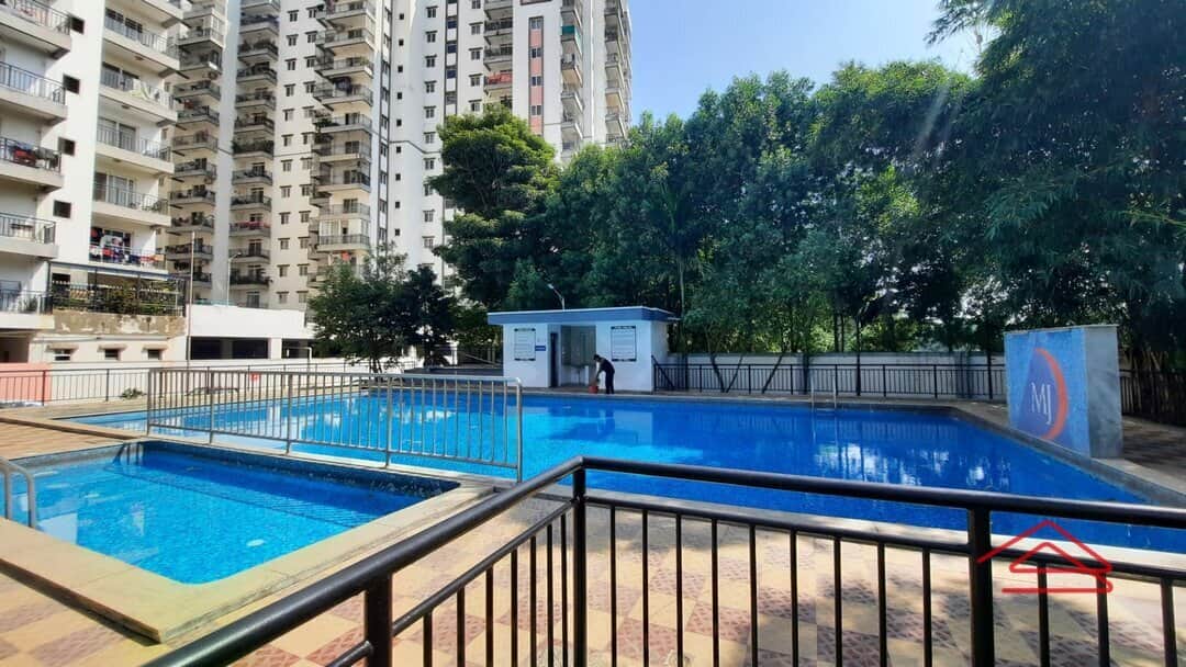 Project: SwimmingPool