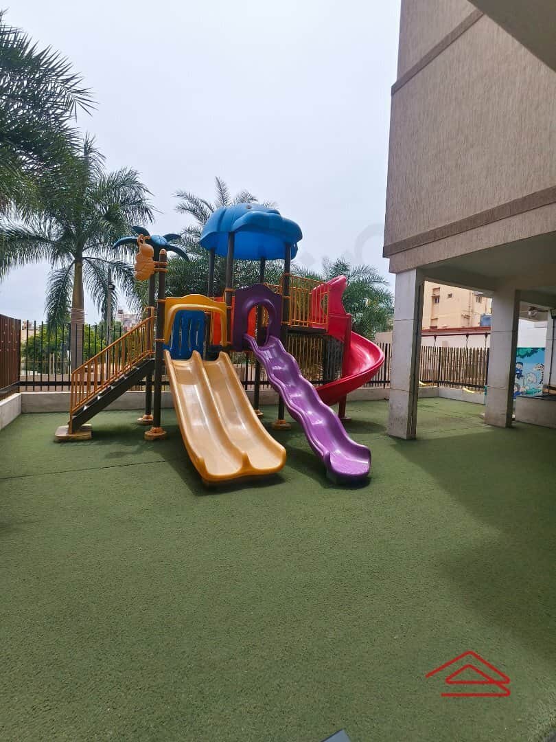 Project: KidsPlayArea