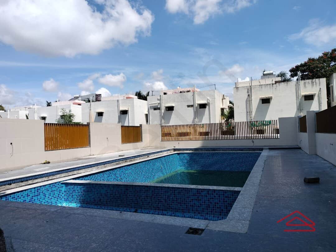 Project: SwimmingPool