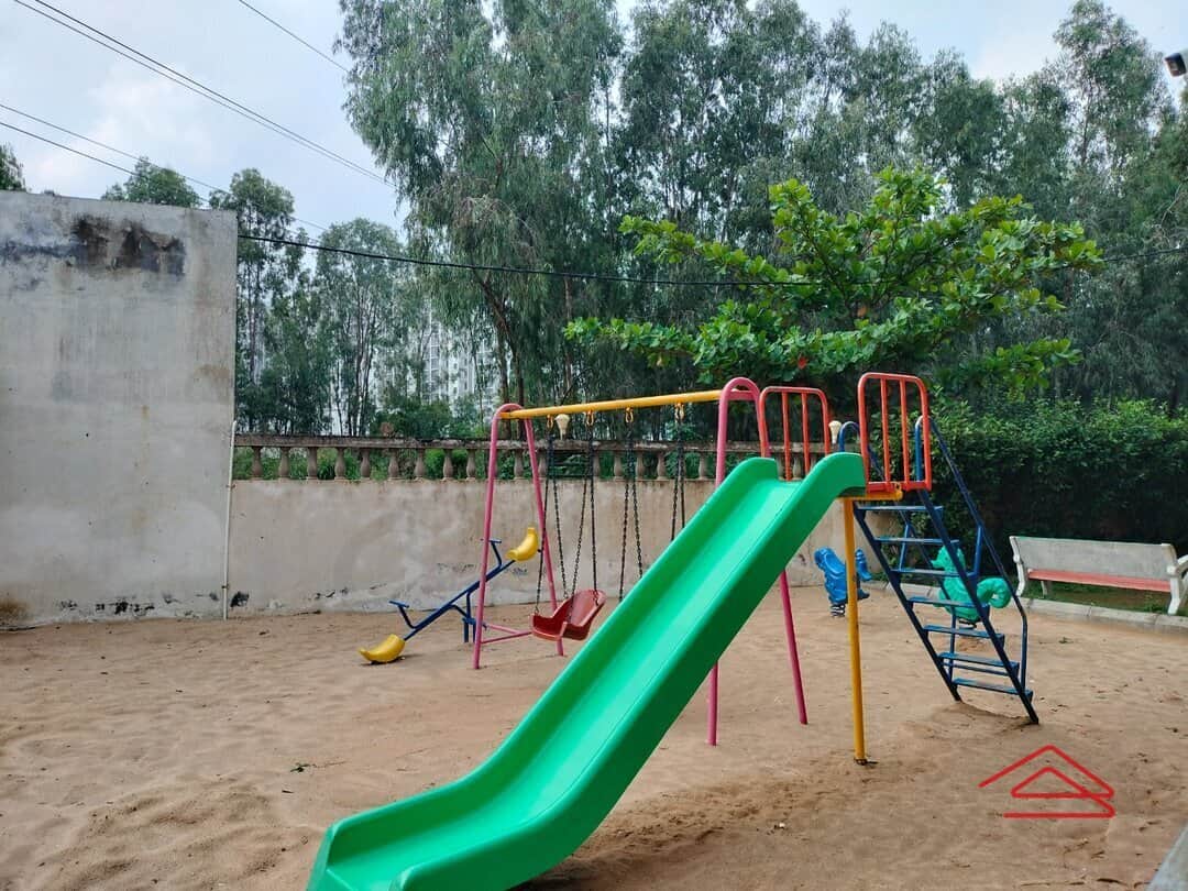 Project: KidsPlayArea