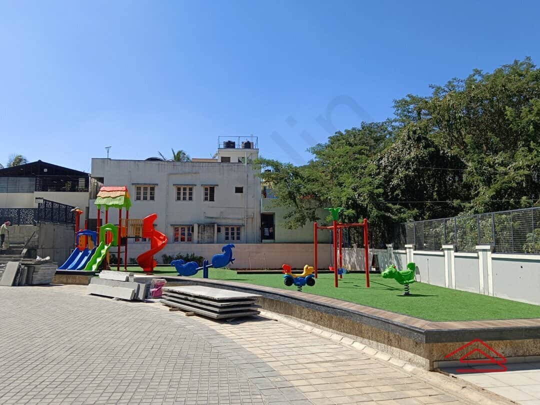 Project: KidsPlayArea