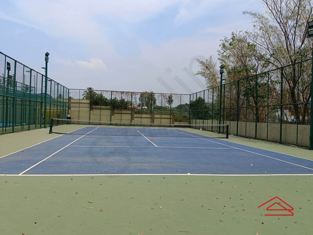 Project: BadmintonCourt