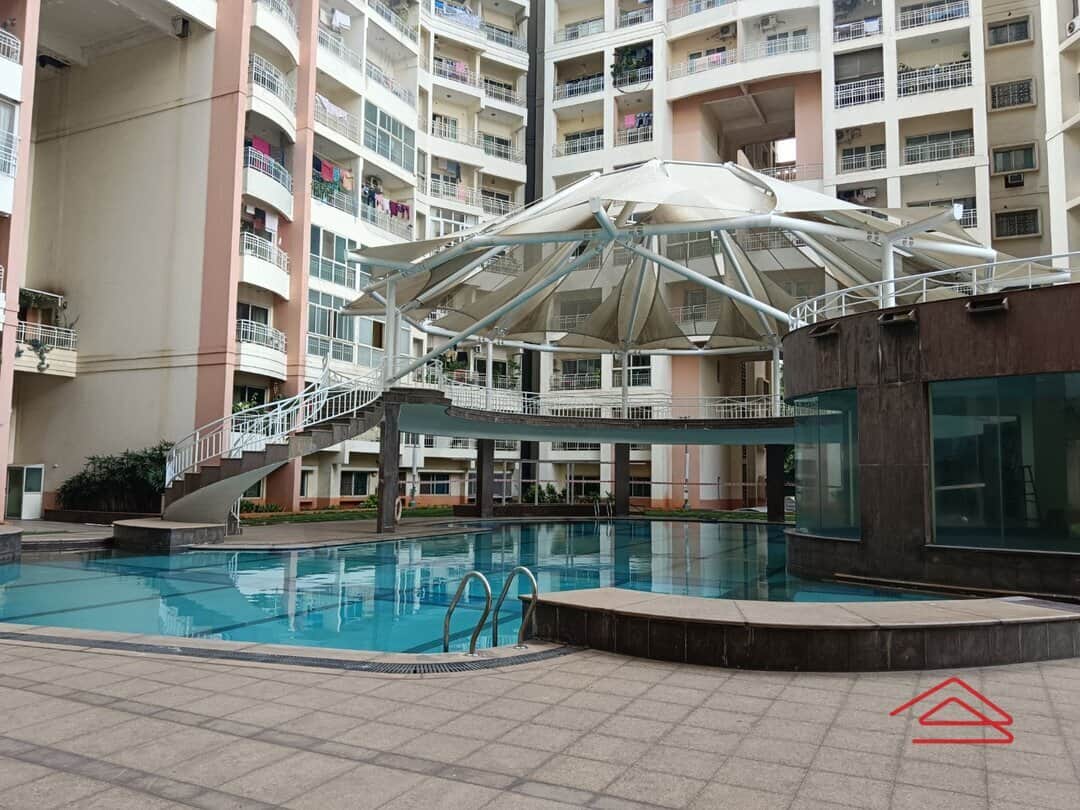 Project: SwimmingPool