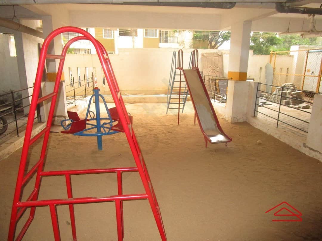 Project: KidsPlayArea