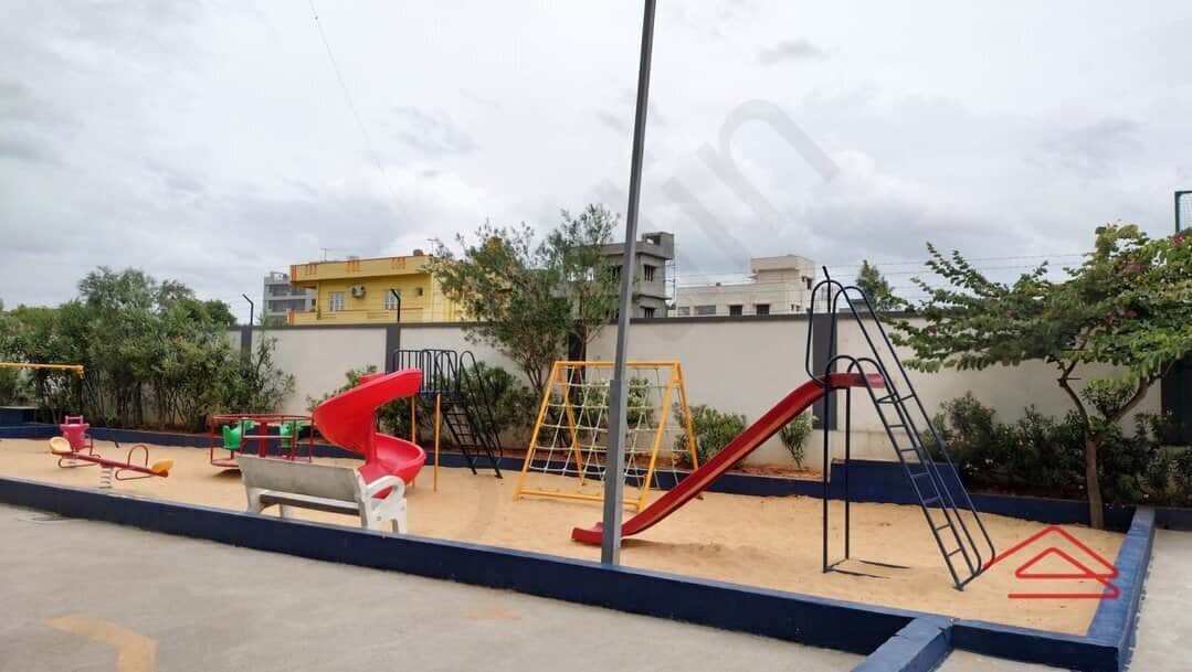 Project: KidsPlayArea