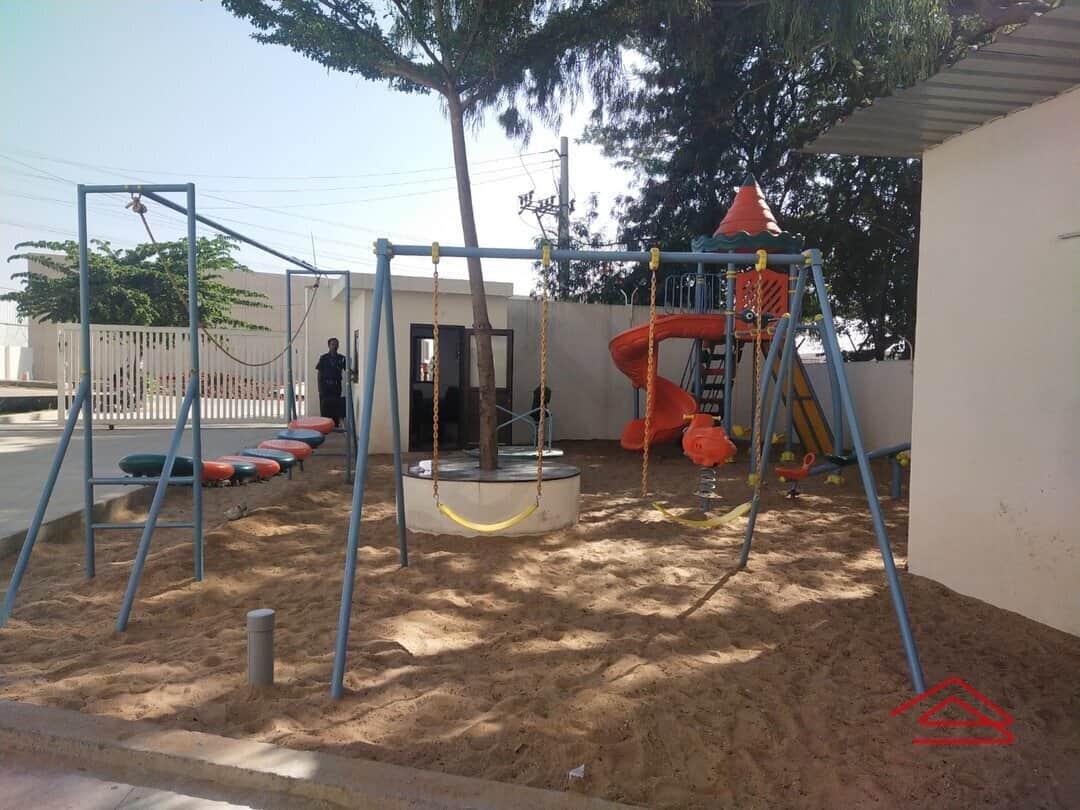 Project: KidsPlayArea