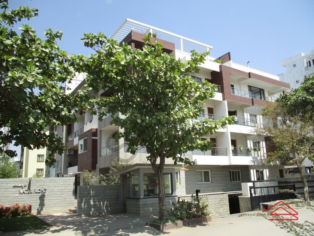 Century 21 Waterfront Apartment (Bellandur)