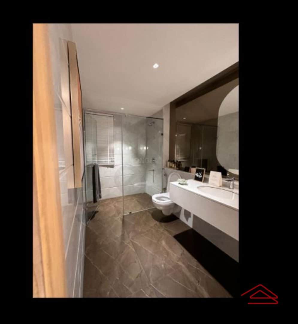 Model Flat