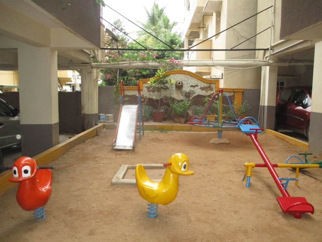 Project: KidsPlayArea