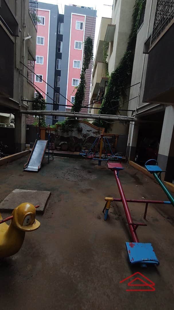 Project: KidsPlayArea