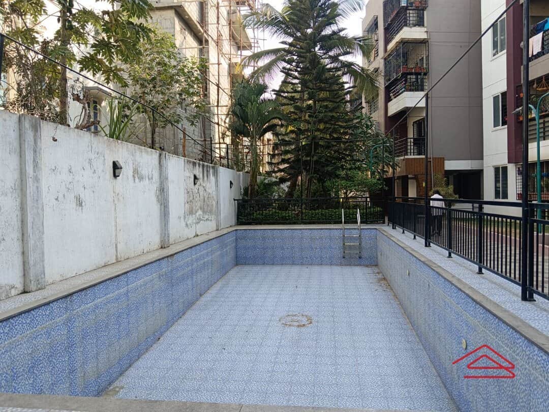 Project: SwimmingPool