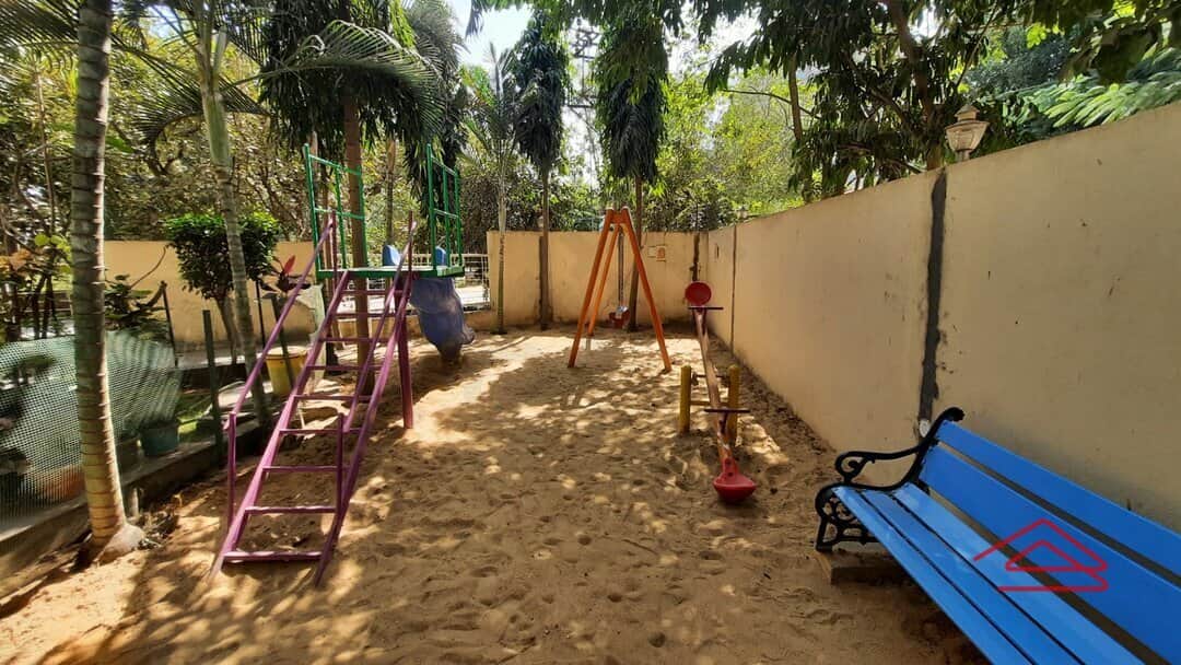 Project: KidsPlayArea