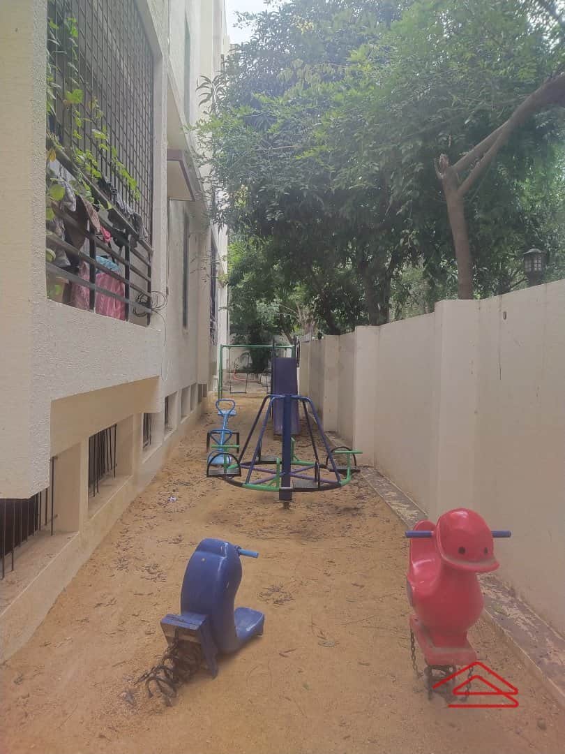 Project: KidsPlayArea