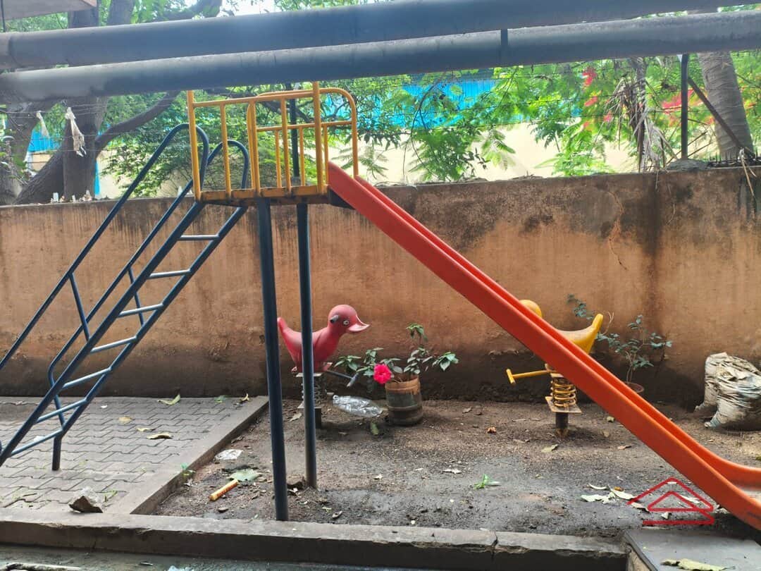 Project: KidsPlayArea