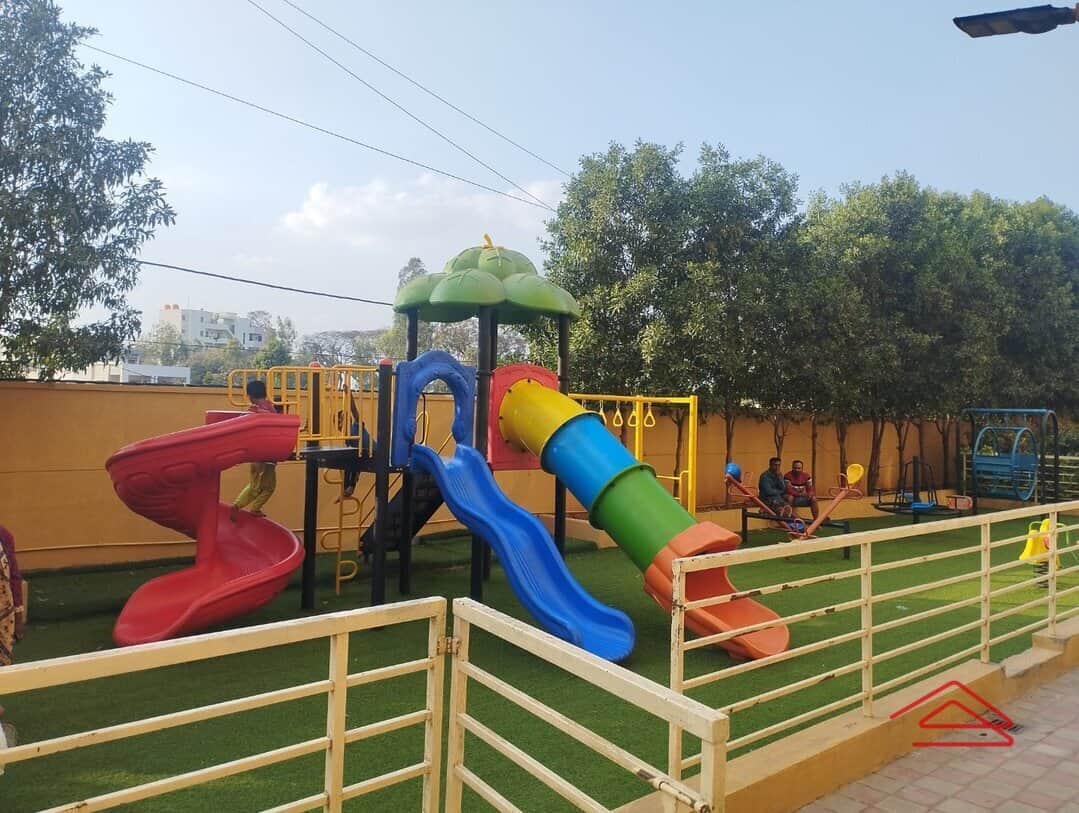 Project: KidsPlayArea