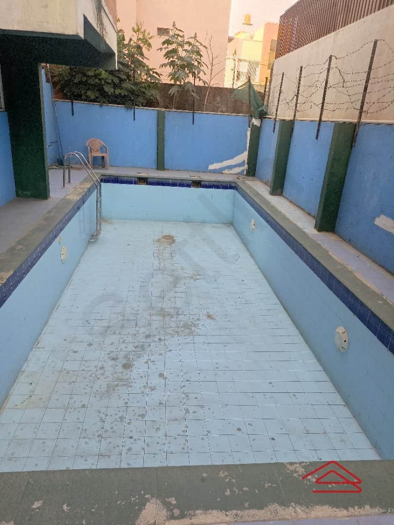 Project: SwimmingPool