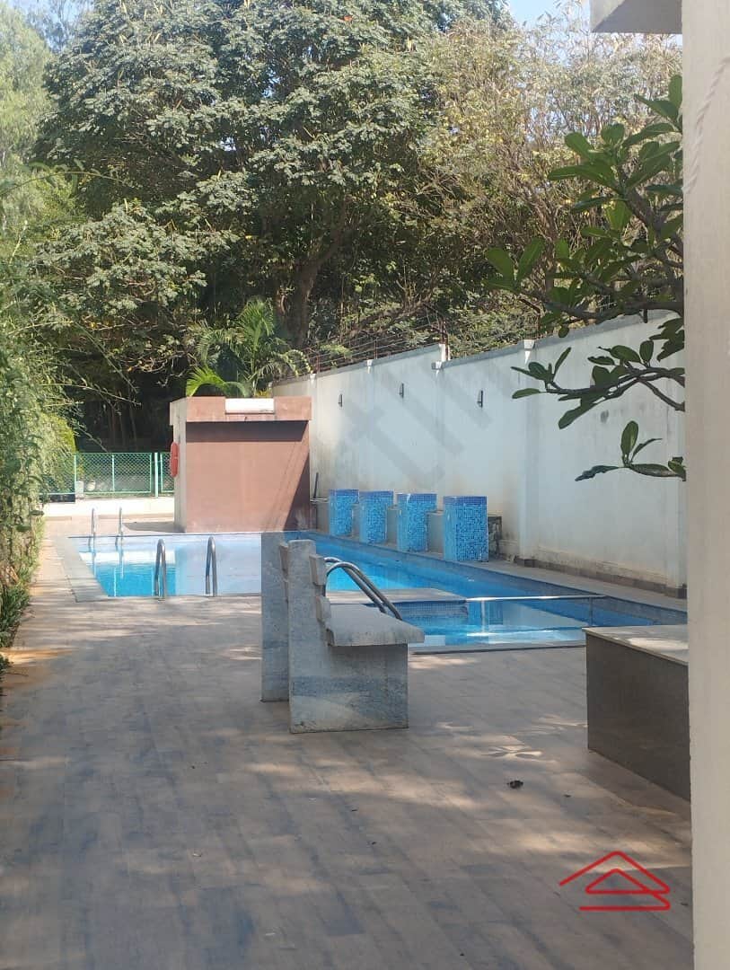 Project: SwimmingPool