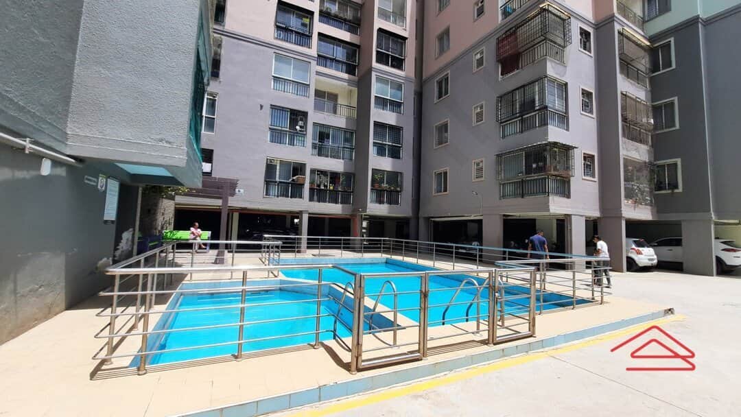 Project: SwimmingPool