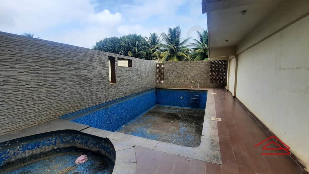 Project: SwimmingPool