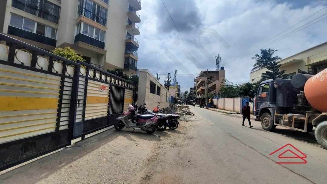 Project: ApproachRoad