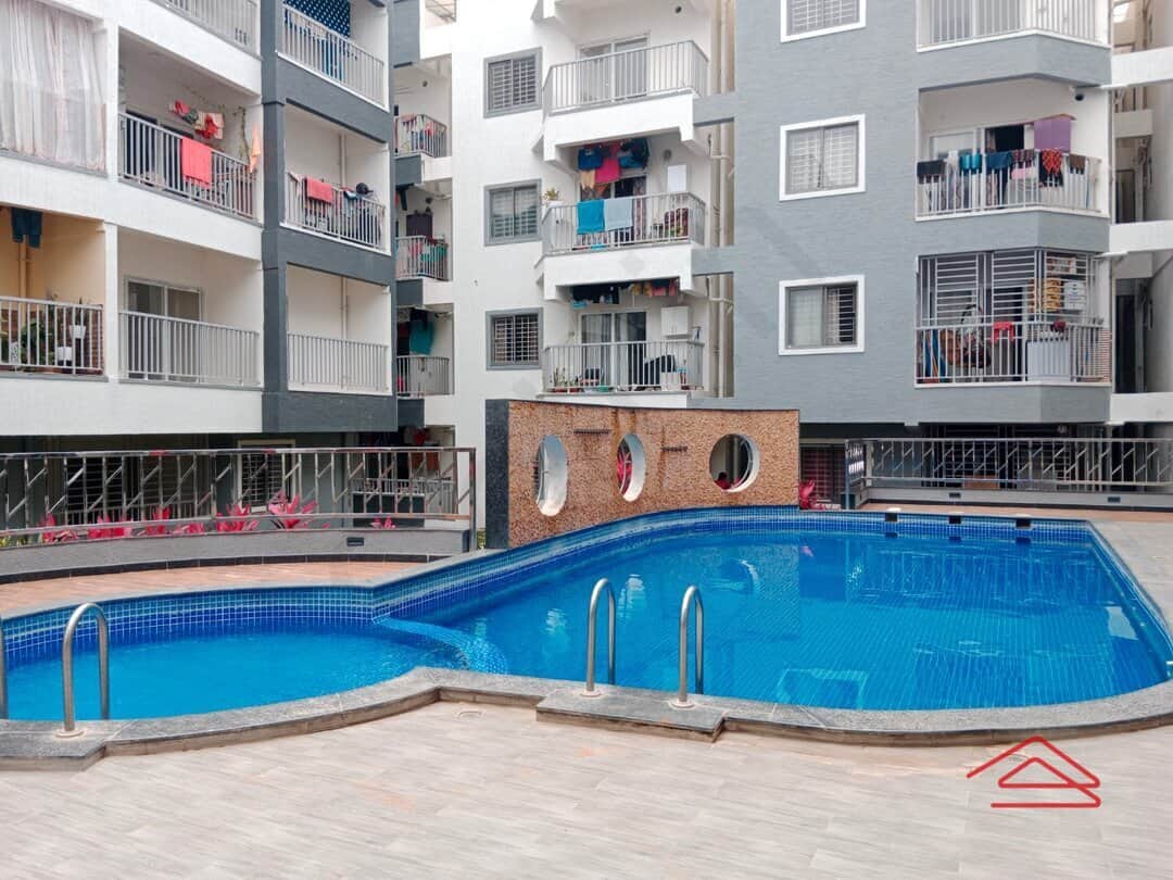 Project: SwimmingPool