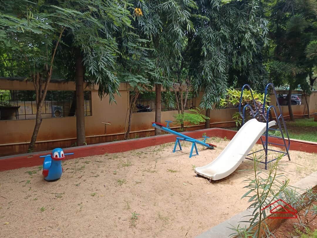 Project: KidsPlayArea