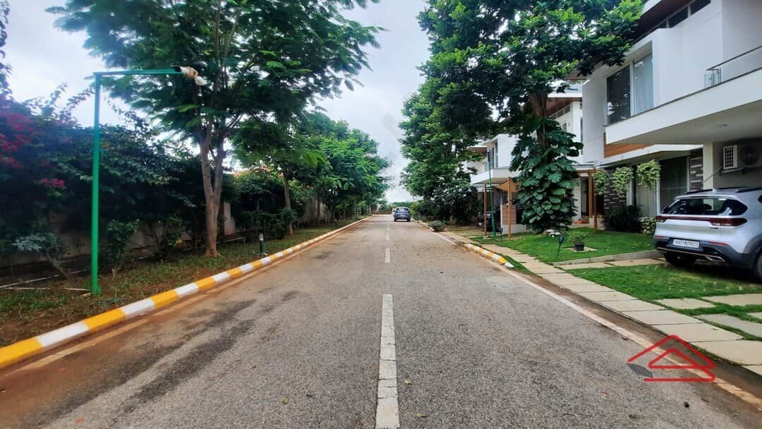 Project: ApproachRoad